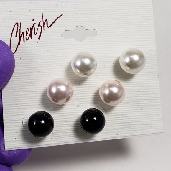 Colorful Set of 3 Ball Stud Earrings for Women - Versatile Fashion Accessories - Picture 3 of 8